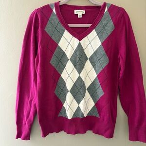 St. John's Bay Womens Sweater L Fushcia Pink Argyle V-Neck Long Sleeve Preppy